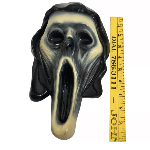 Vintage Scream Motion Activated Halloween Decoration Wall Plaque Ghostface 1996 - Picture 2 of 8